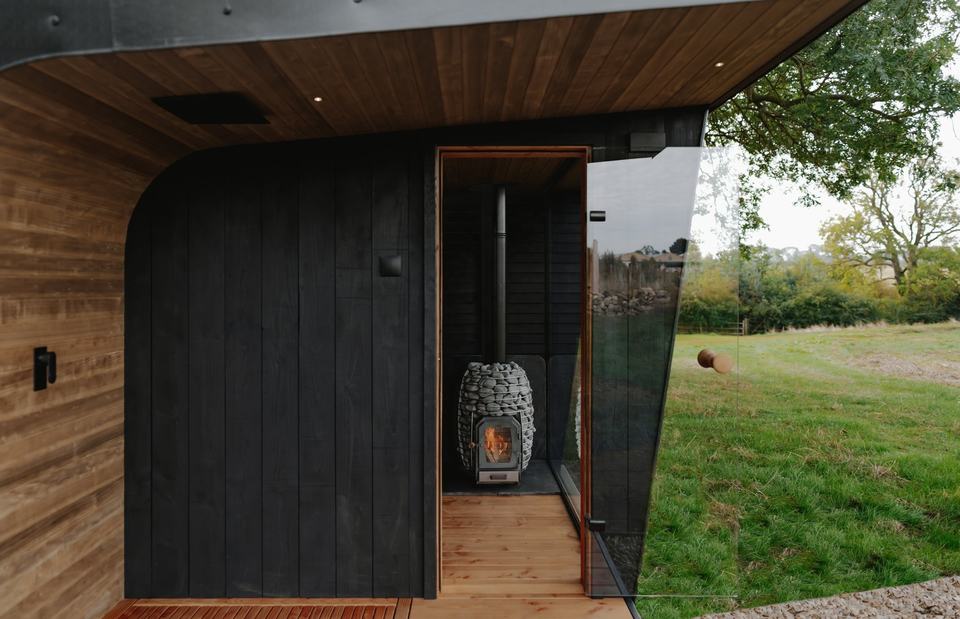 Canadian Hemlock outdoor sauna shower